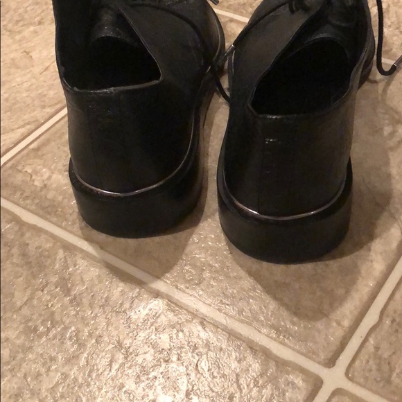 Shoes - Picture 3 of 3